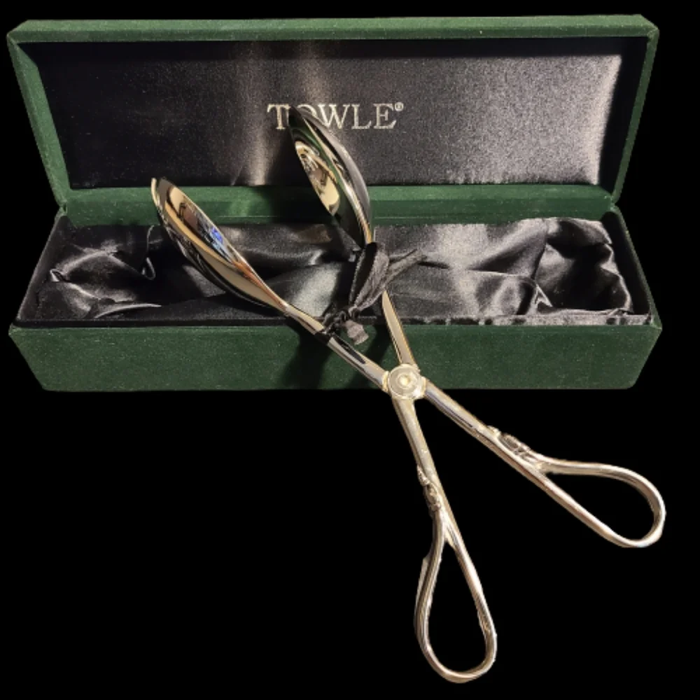 Towle Silver Plated Copenhagen Salad Tongs